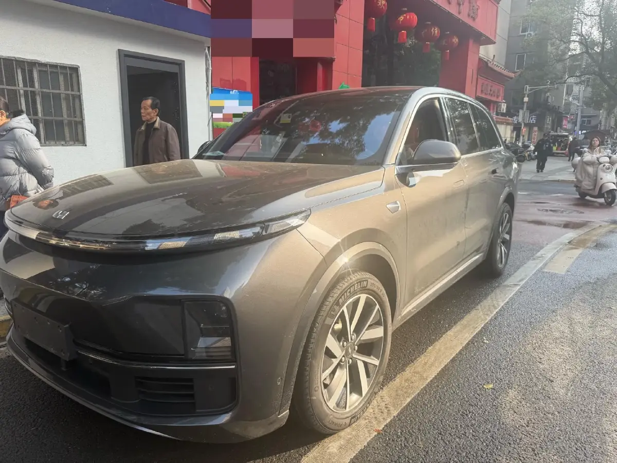 2023 Li L8 Range Extended 154HP REEV 40.9KWH