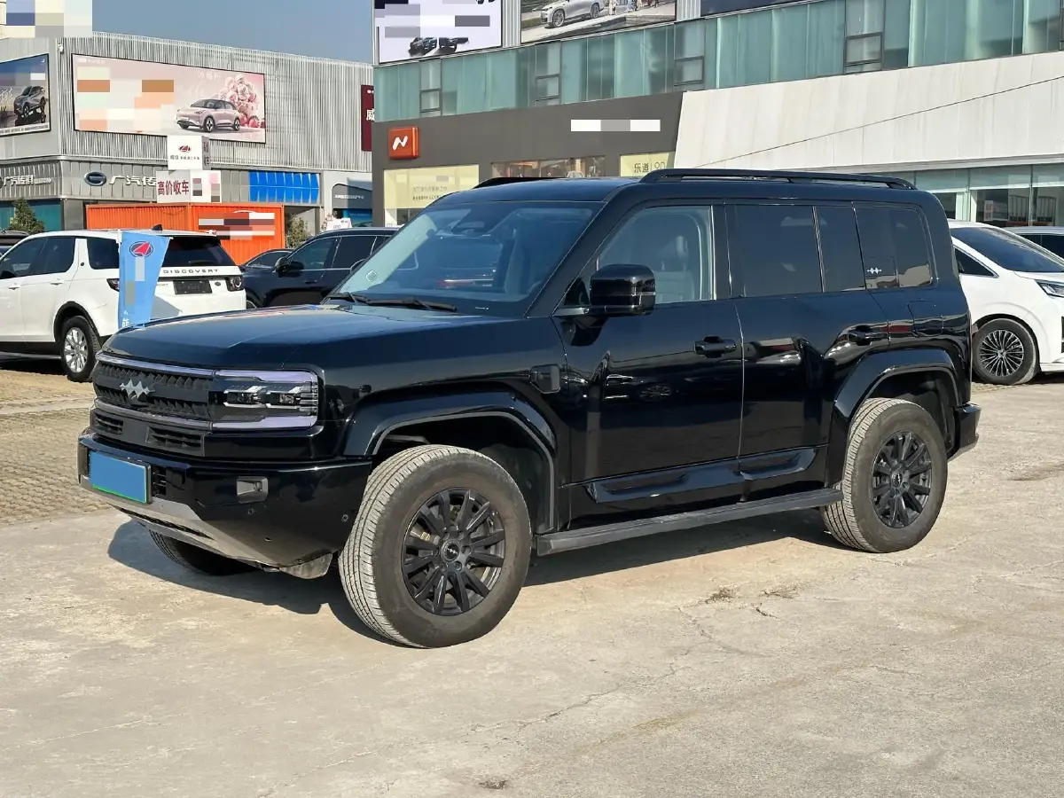 2025 FangChengBao Bao 5 1.5T 194HP L4 E-CVT PHEV 31.8KWH