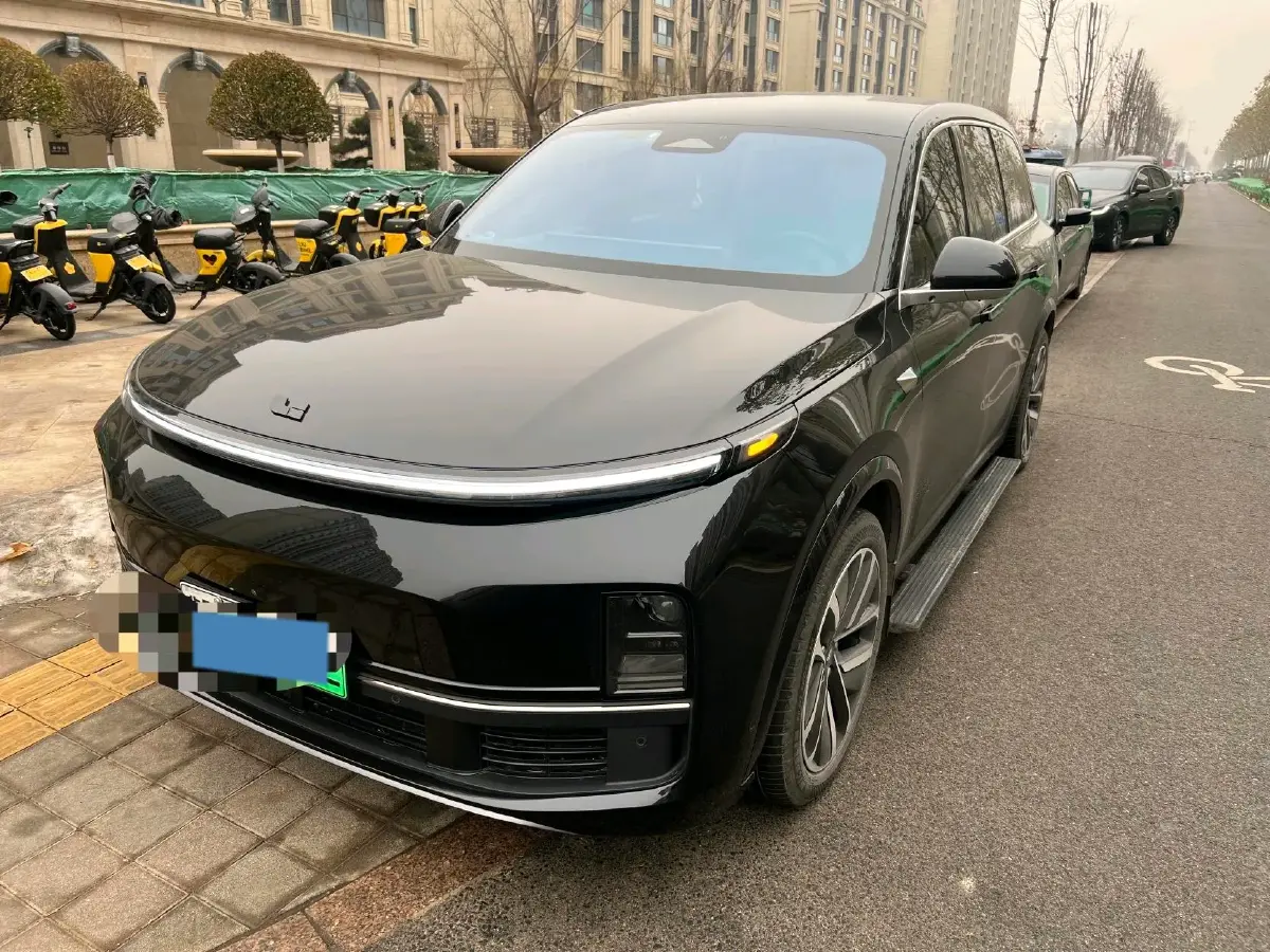 2023 Li L9 Range Extended 154HP REEV 42.6KWH