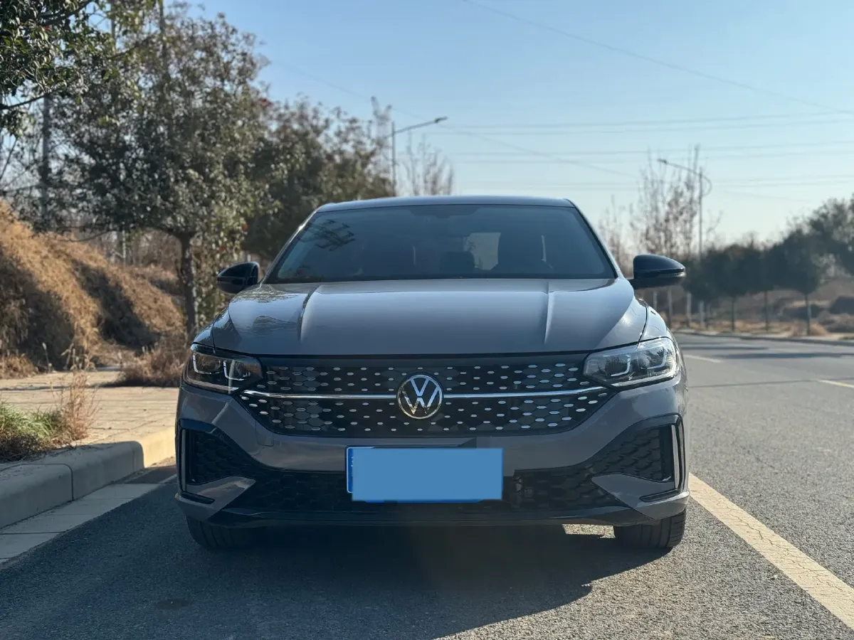 2023 Volkswagen Lavida 1.4T 150HP L4 7DCT,autocango,china used car exporter,china ev exporter,chinese used car exporter,chinese used ev exporter