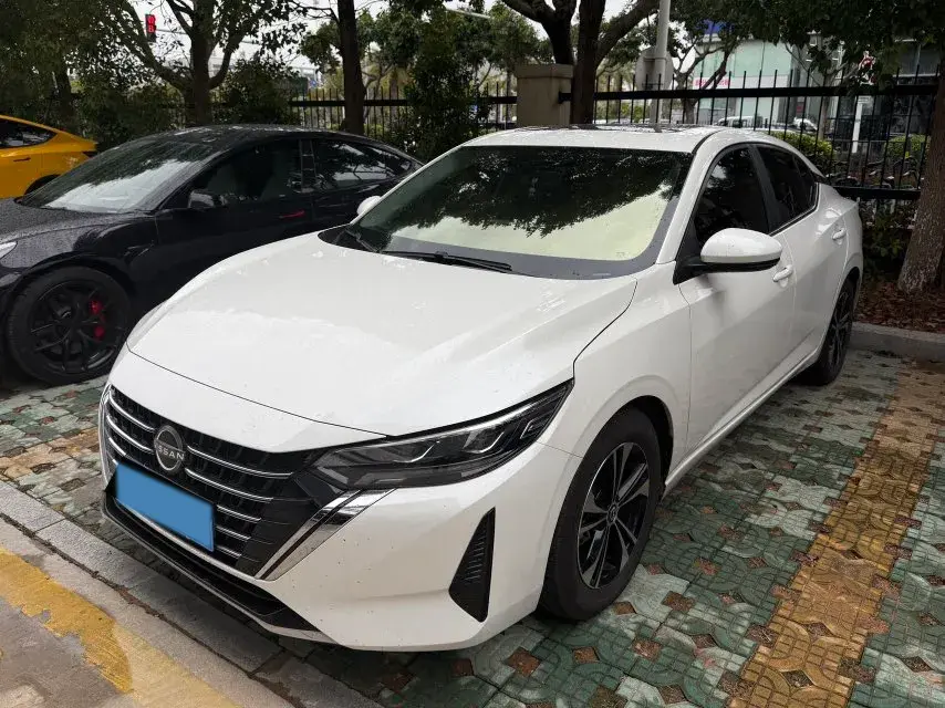 2023 Nissan Sylphy 1.6L 135HP L4 CVT