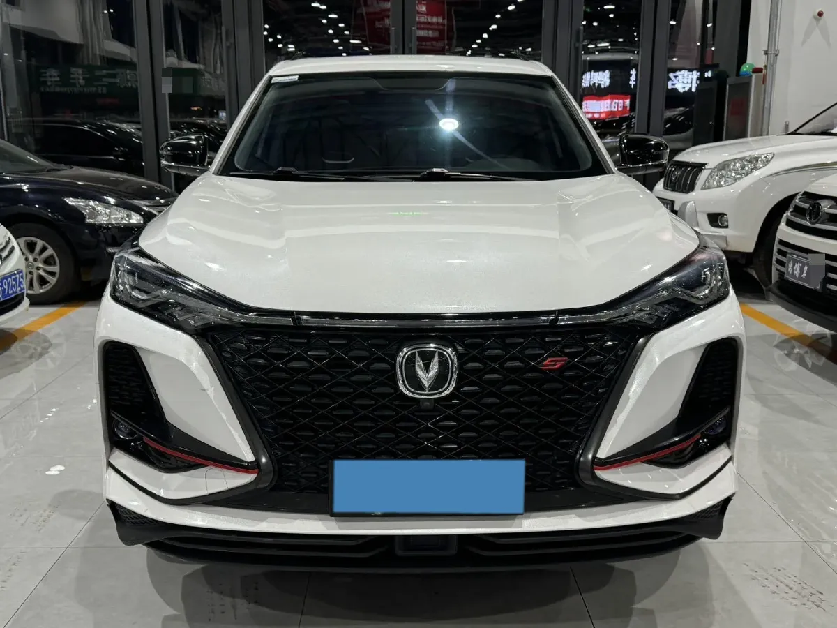 2020 ChangAn CS75 Plus 2.0T 233HP L4 8AT,autocango,china used car exporter,china ev exporter,chinese used car exporter,chinese used ev exporter