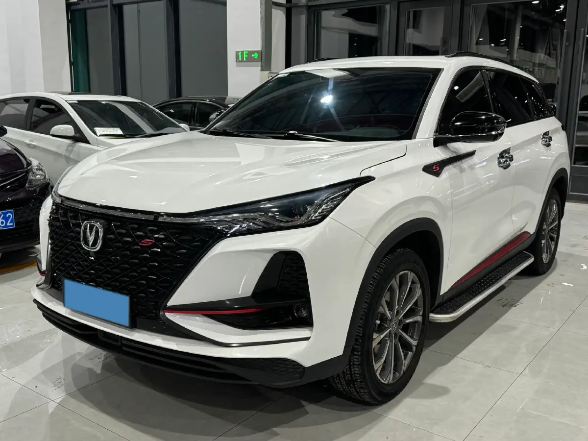 2020 ChangAn CS75 Plus 2.0T 233HP L4 8AT