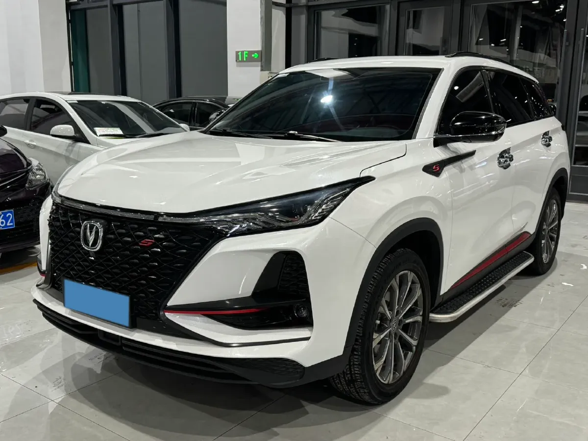 2020 ChangAn CS75 Plus 2.0T 233HP L4 8AT,autocango,china used car exporter,china ev exporter,chinese used car exporter,chinese used ev exporter