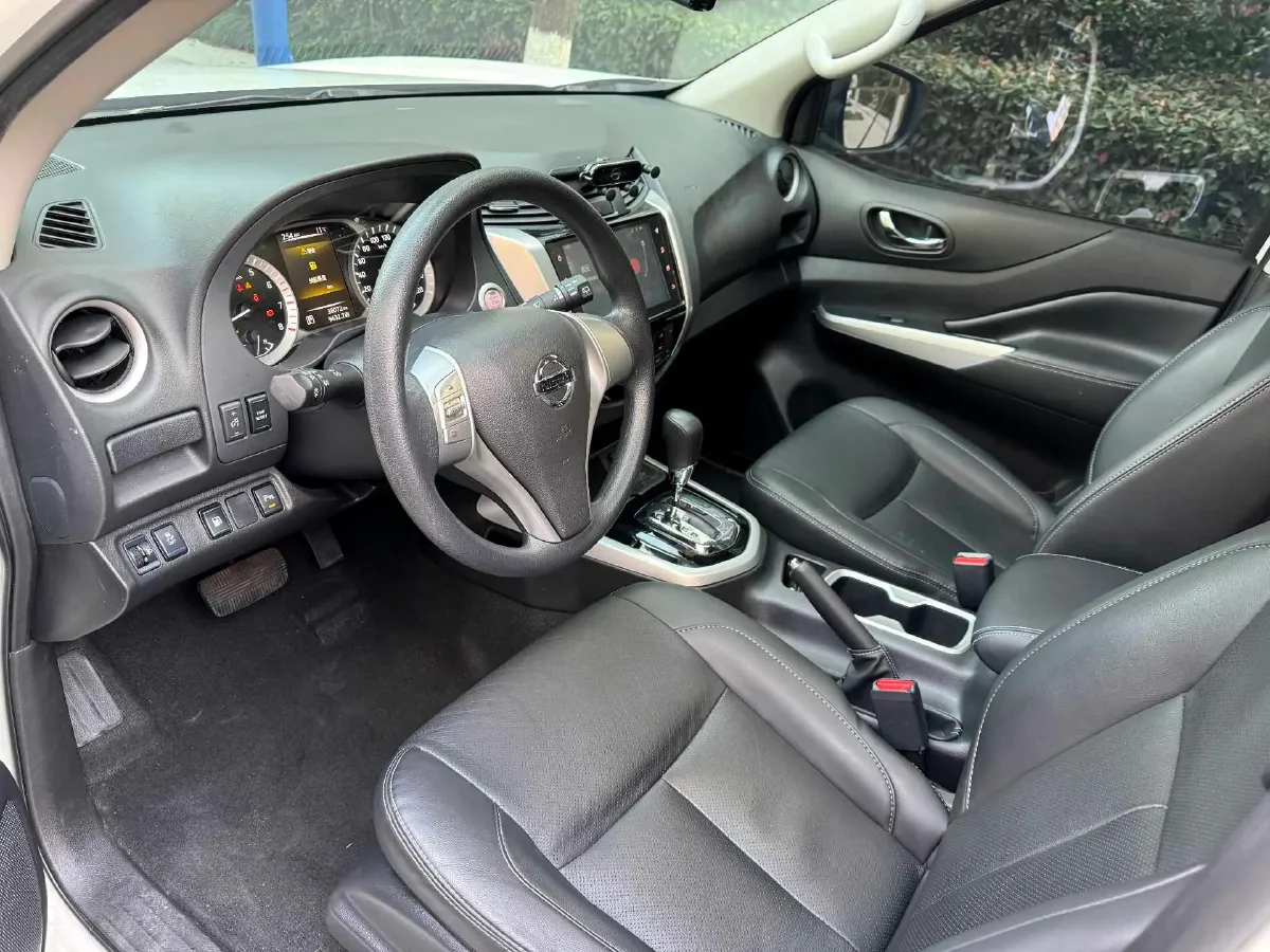 2020 Nissan Terra 2.5L 193HP L4 7AT,autocango,china used car exporter,china ev exporter,chinese used car exporter,chinese used ev exporter