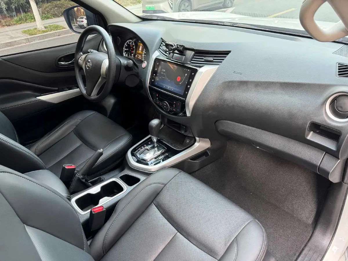 2020 Nissan Terra 2.5L 193HP L4 7AT,autocango,china used car exporter,china ev exporter,chinese used car exporter,chinese used ev exporter