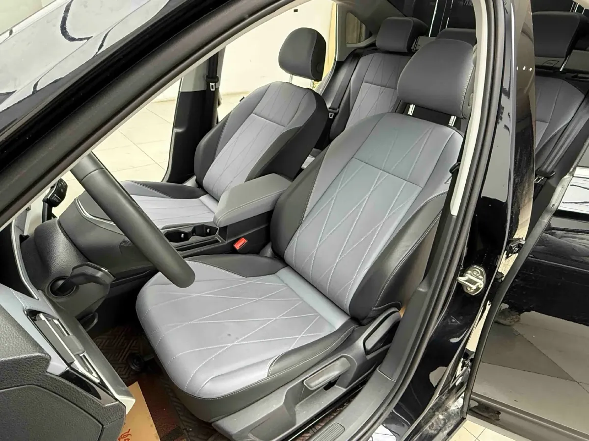 2023 Volkswagen Lavida 1.5L 110HP L4 6AT,autocango,china used car exporter,china ev exporter,chinese used car exporter,chinese used ev exporter