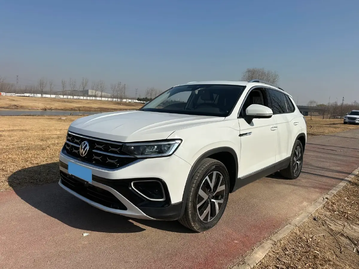 2023 Volkswagen Tayron 1.5T 160HP L4 7DCT