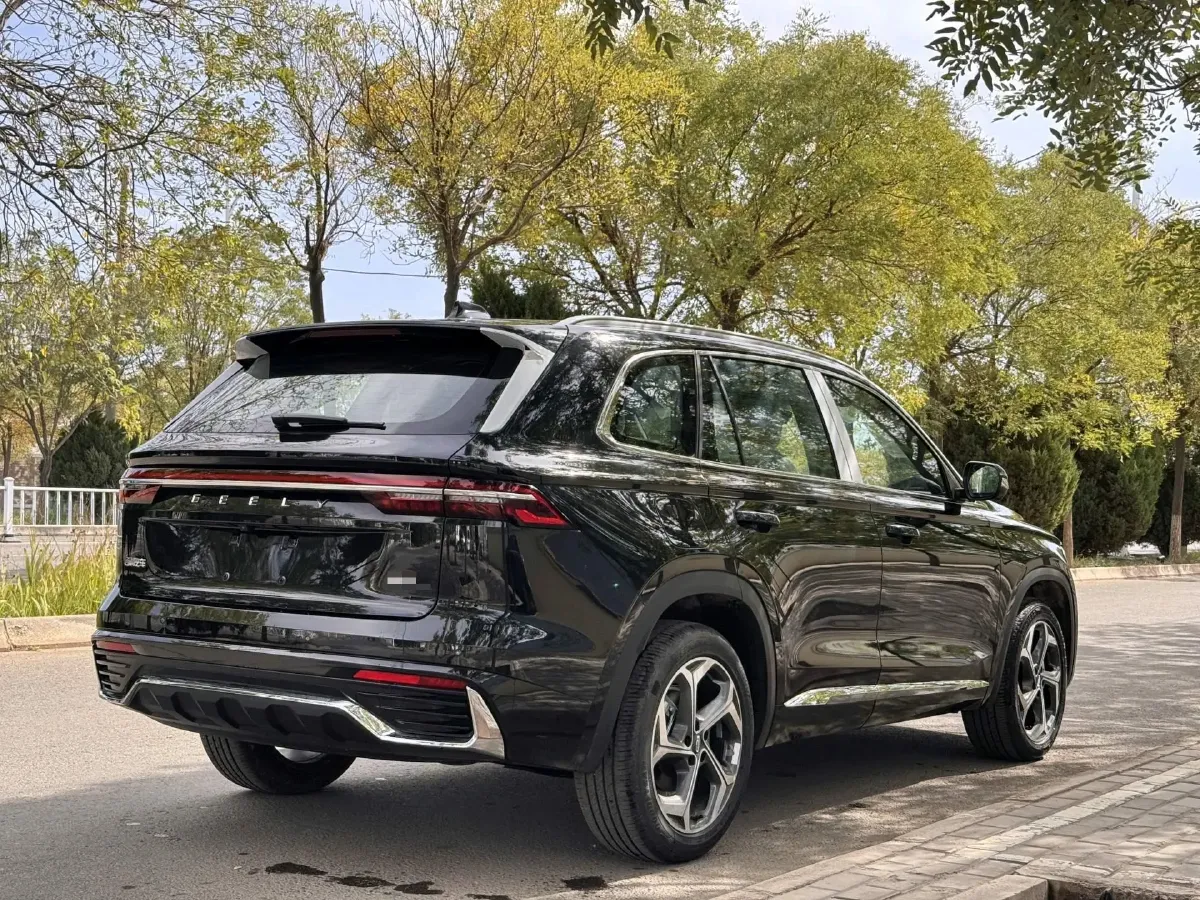 2024 Geely Monjaro 2.0T 238HP L4 8AT,autocango,china used car exporter,china ev exporter,chinese used car exporter,chinese used ev exporter