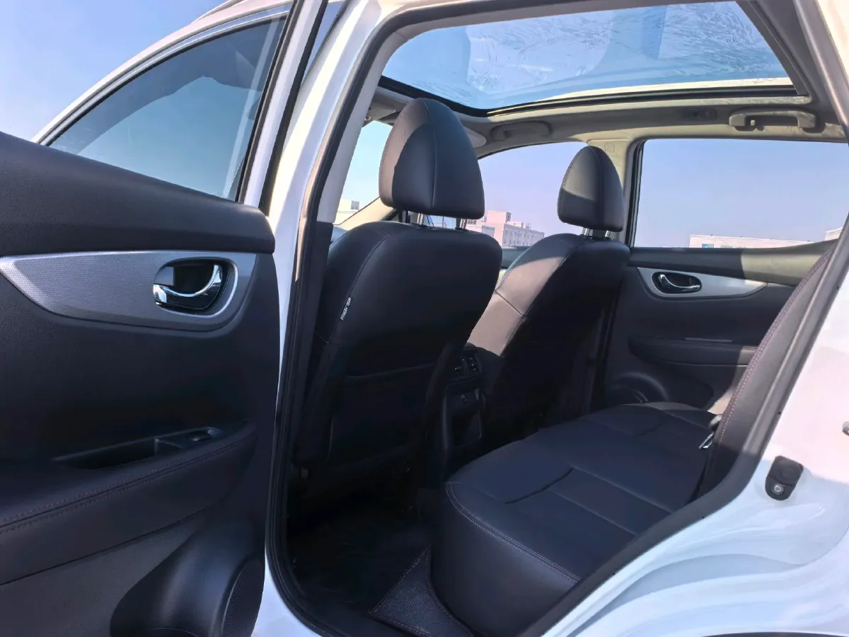 2021 Nissan Qashqai 2.0L 151HP L4 CVT,autocango,china used car exporter,china ev exporter,chinese used car exporter,chinese used ev exporter