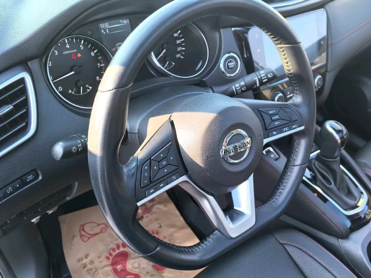 2021 Nissan Qashqai 2.0L 151HP L4 CVT,autocango,china used car exporter,china ev exporter,chinese used car exporter,chinese used ev exporter