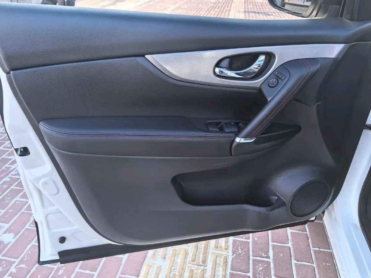 2021 Nissan Qashqai 2.0L 151HP L4 CVT,autocango,china used car exporter,china ev exporter,chinese used car exporter,chinese used ev exporter