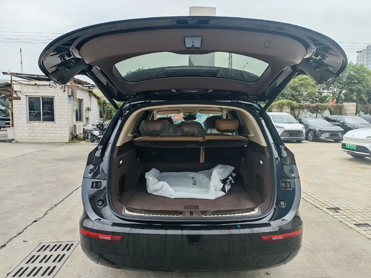 2024 AITO AITO M7 1.5T 152HP L4 REEV 38.5KWH,autocango,china used car exporter,china ev exporter,chinese used car exporter,chinese used ev exporter