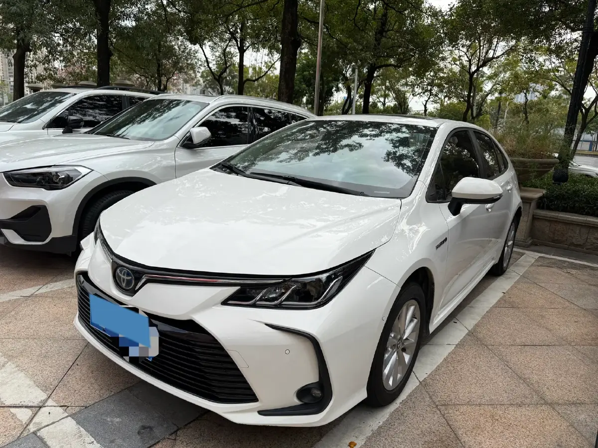 2019 Toyota Corolla 1.8L 98HP L4 E-CVT Hybrid