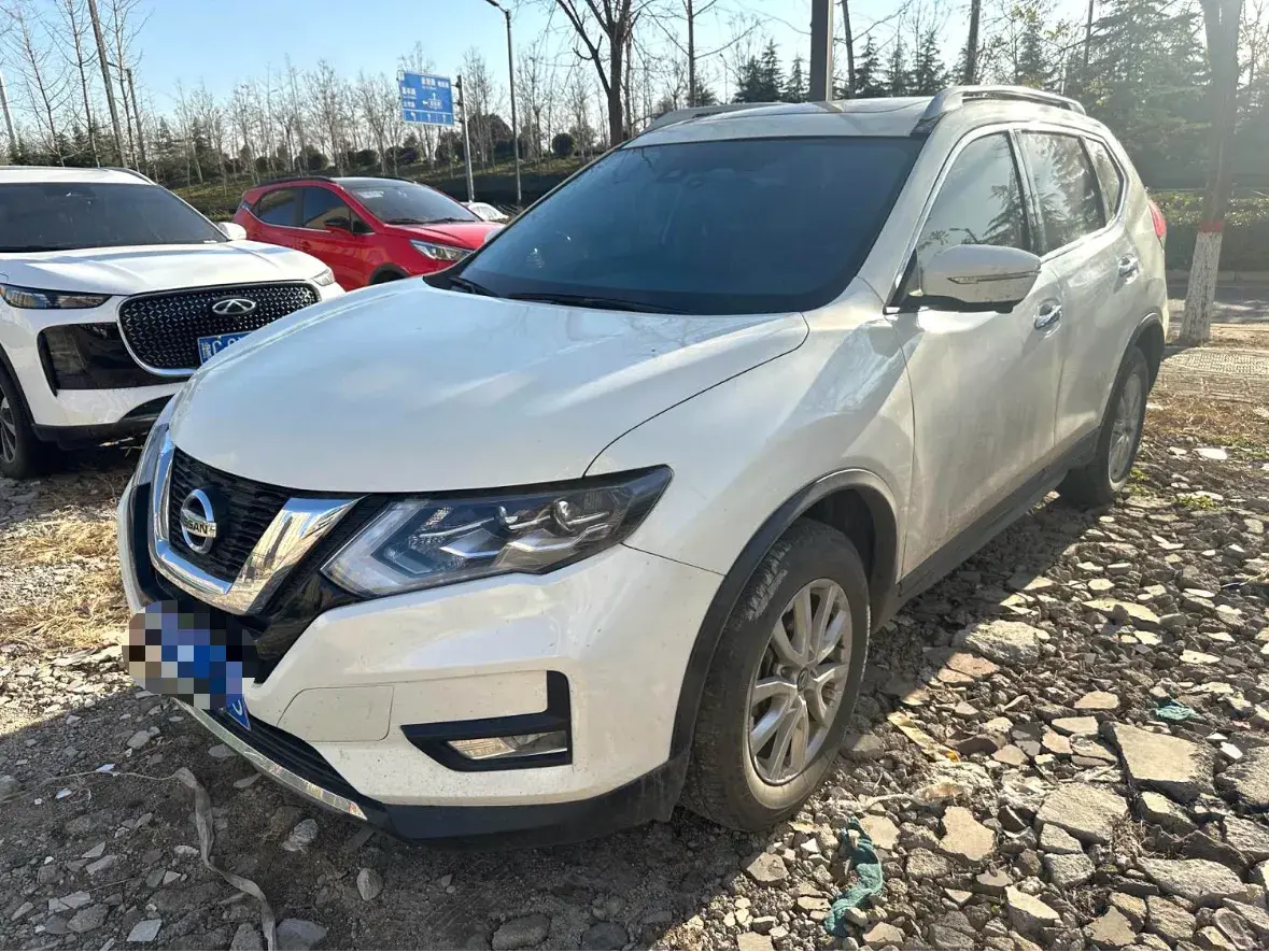 2020 Nissan X-Trail 2.0L 154HP L4 CVT
