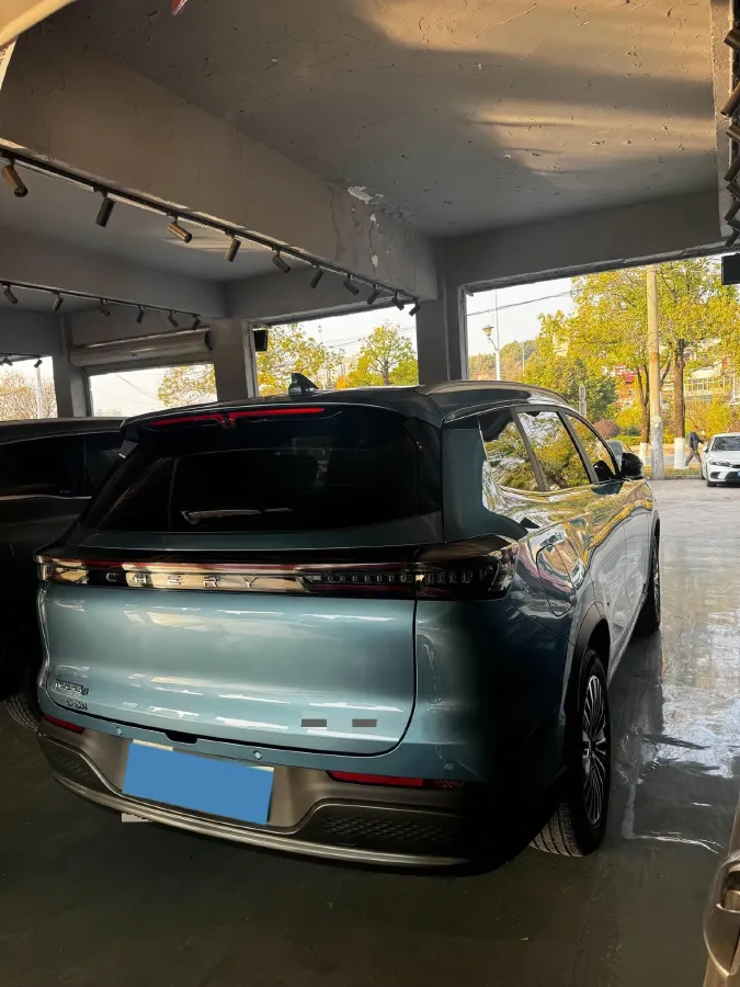 2025 Chery Tiggo8 PLUS C-DM 1.5T 156HP L4 1DHT PHEV,autocango,china used car exporter,china ev exporter,chinese used car exporter,chinese used ev exporter