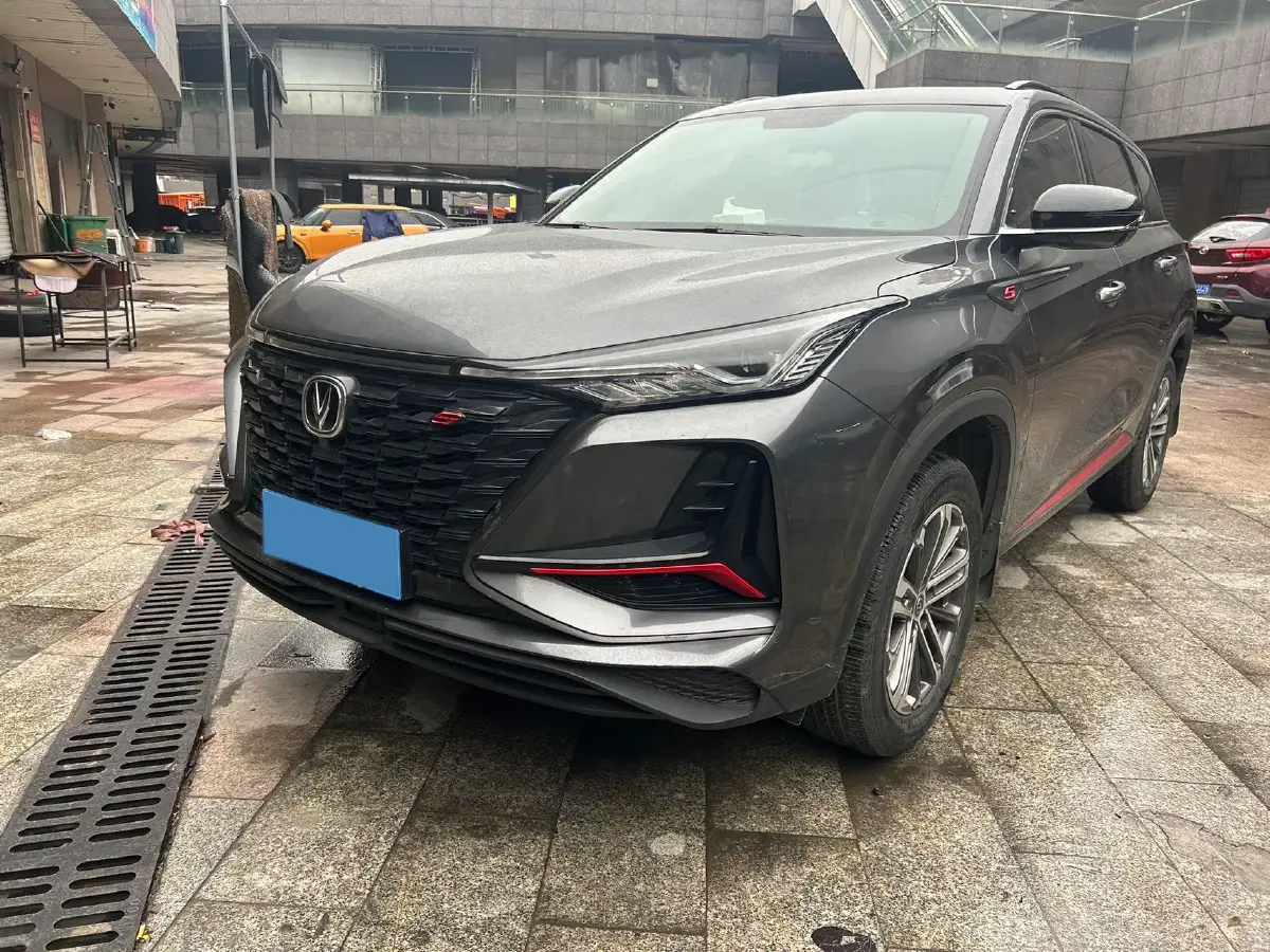 2022 ChangAn CS75 Plus 1.5T 188HP L4 8AT