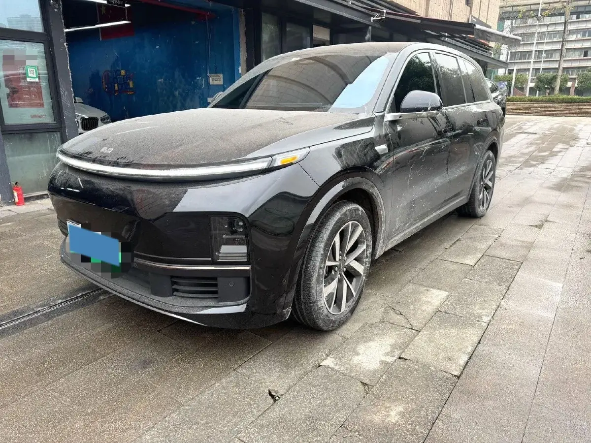 2023 Li L8 Range Extended 154HP REEV 40.9KWH