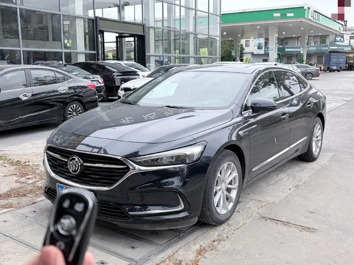2021 Buick Larcosse 1.5T 169HP L4 9AT