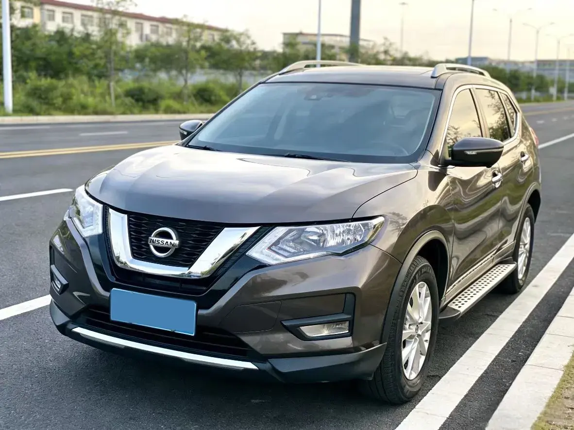 2020 Nissan X-Trail 2.0L 154HP L4 CVT