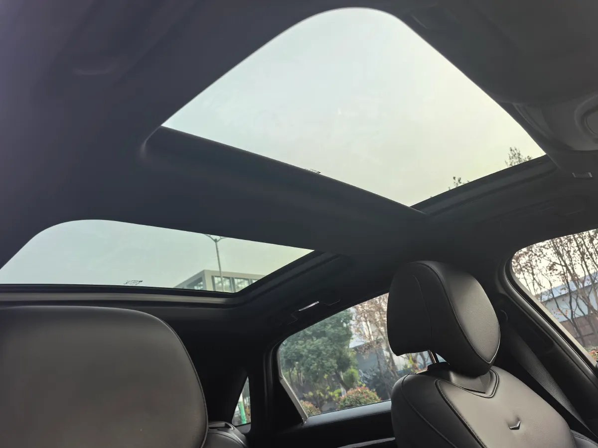 2021 Cadillac CT6 2.0T 237HP L4 10AT,autocango,china used car exporter,china ev exporter,chinese used car exporter,chinese used ev exporter