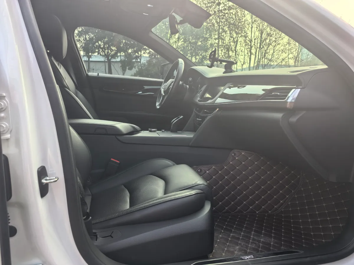 2021 Cadillac CT6 2.0T 237HP L4 10AT,autocango,china used car exporter,china ev exporter,chinese used car exporter,chinese used ev exporter