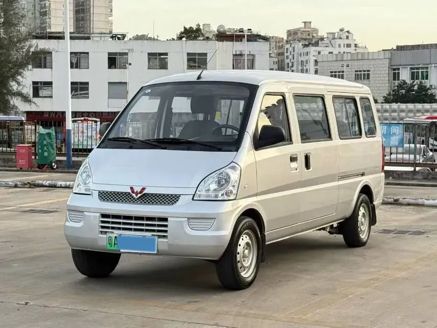 2022 WuLing RongGuang Mini Truck EV BEV 41.5KWH,autocango,china used car exporter,china ev exporter,chinese used car exporter,chinese used ev exporter