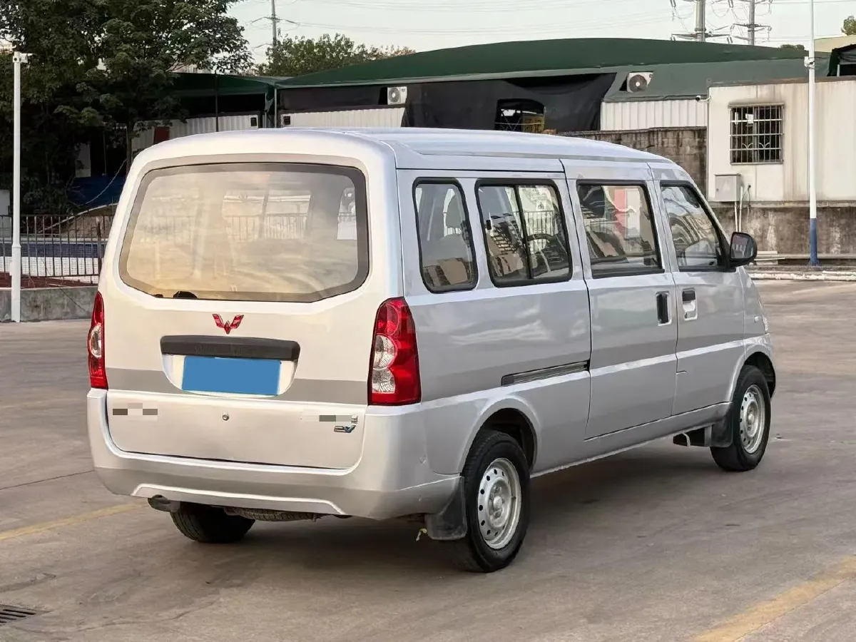 2022 WuLing RongGuang Mini Truck EV BEV 41.5KWH,autocango,china used car exporter,china ev exporter,chinese used car exporter,chinese used ev exporter
