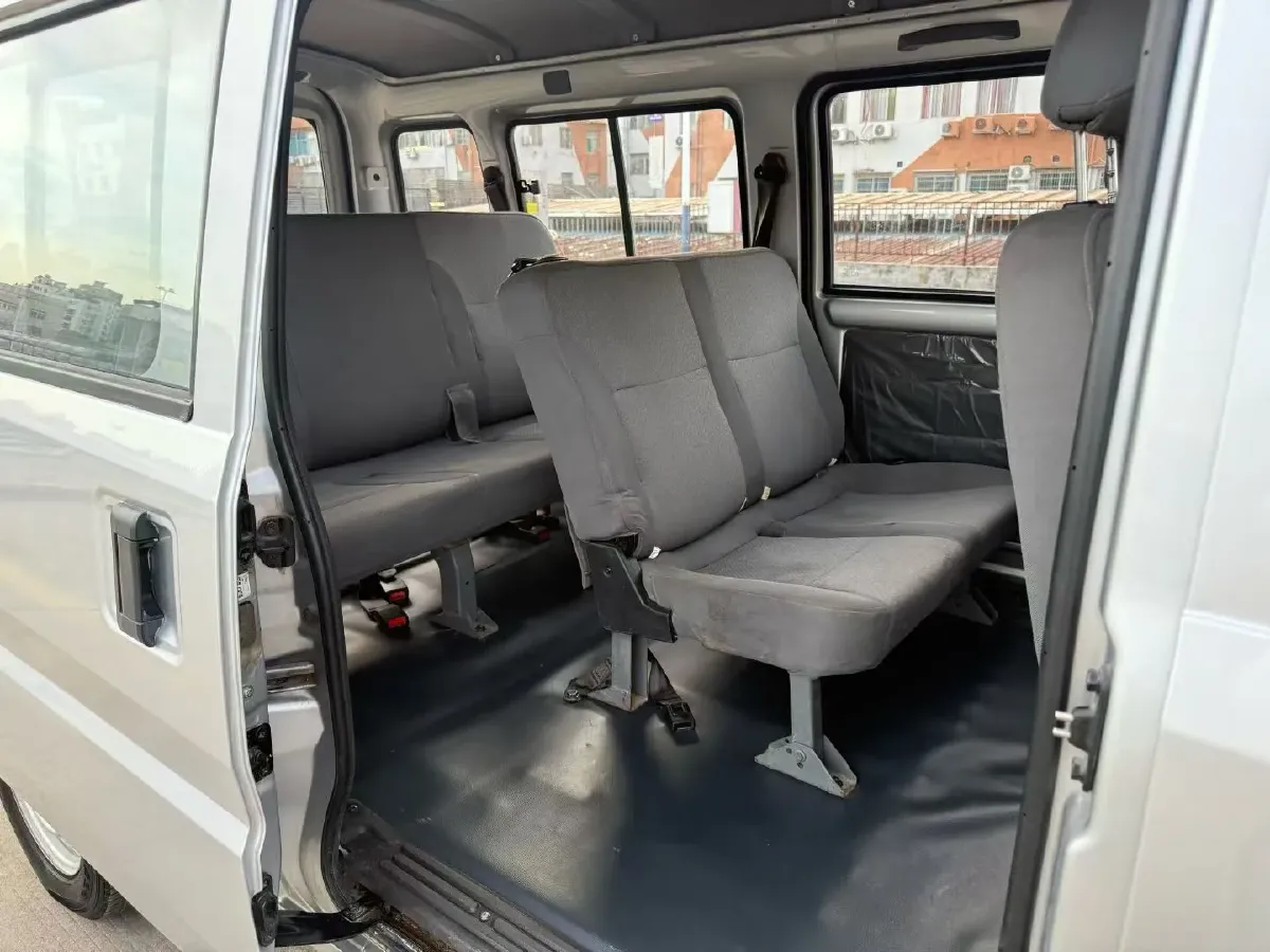 2022 WuLing RongGuang Mini Truck EV BEV 41.5KWH,autocango,china used car exporter,china ev exporter,chinese used car exporter,chinese used ev exporter