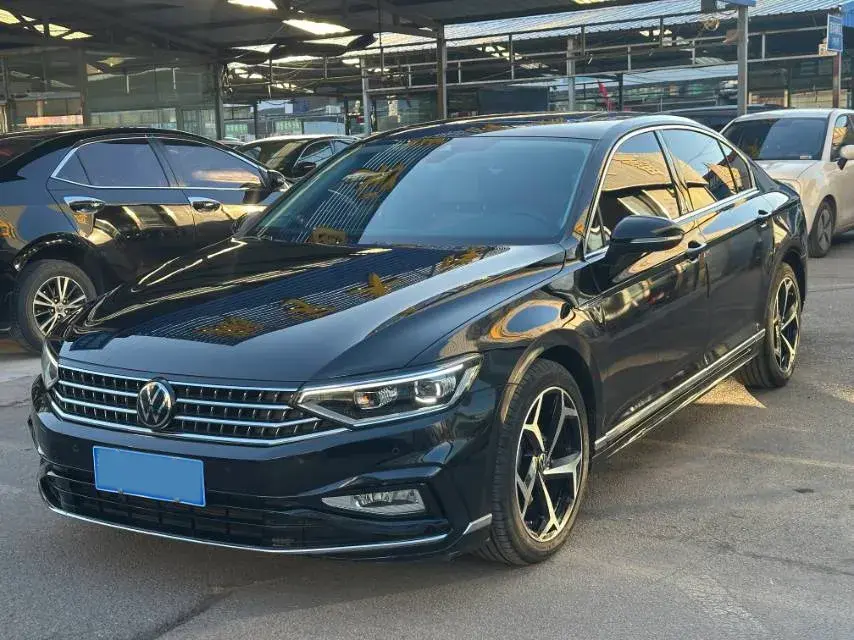 2023 Volkswagen Magotan 2.0T 186HP L4 7DCT