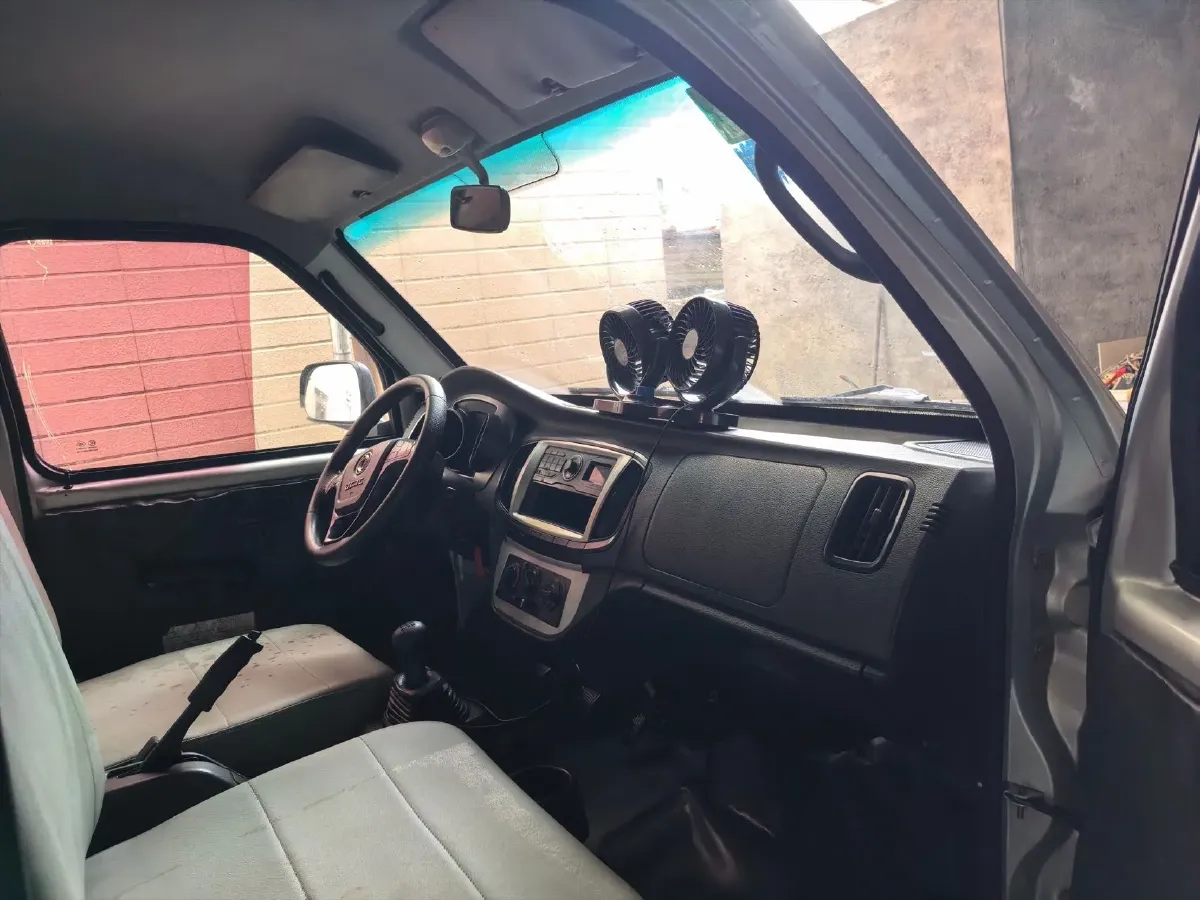 2017 JDMC T100 2.2L 112HP L4 5MT,autocango,china used car exporter,china ev exporter,chinese used car exporter,chinese used ev exporter