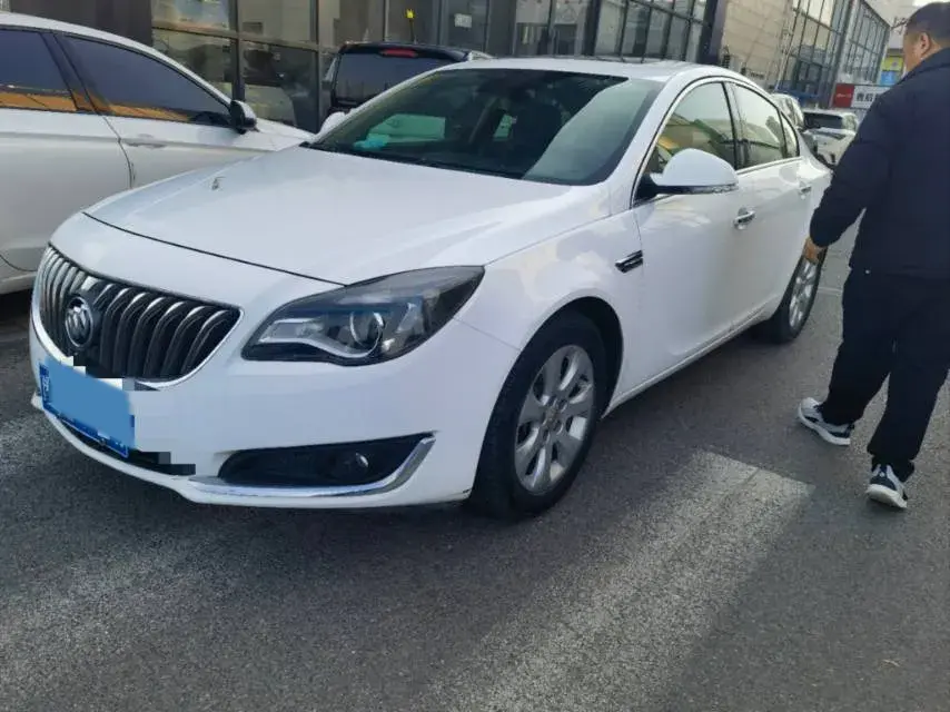 2015 Buick Regal 2.0L 154HP L4 6AT