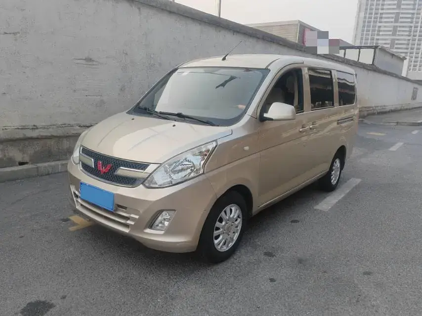 2018 WuLing RongGuang V 1.5L 112HP L4 5MT