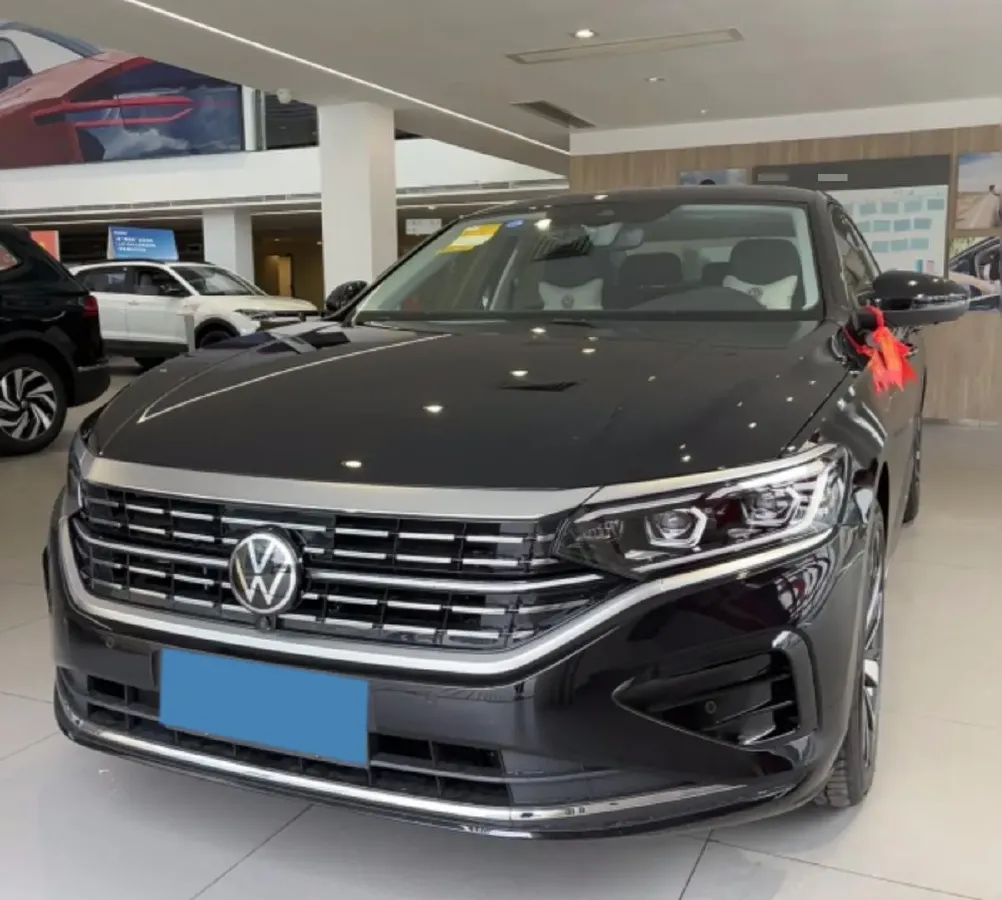 2026 Volkswagen Passat 2.0T 220HP L4 7DCT,autocango,china used car exporter,china ev exporter,chinese used car exporter,chinese used ev exporter