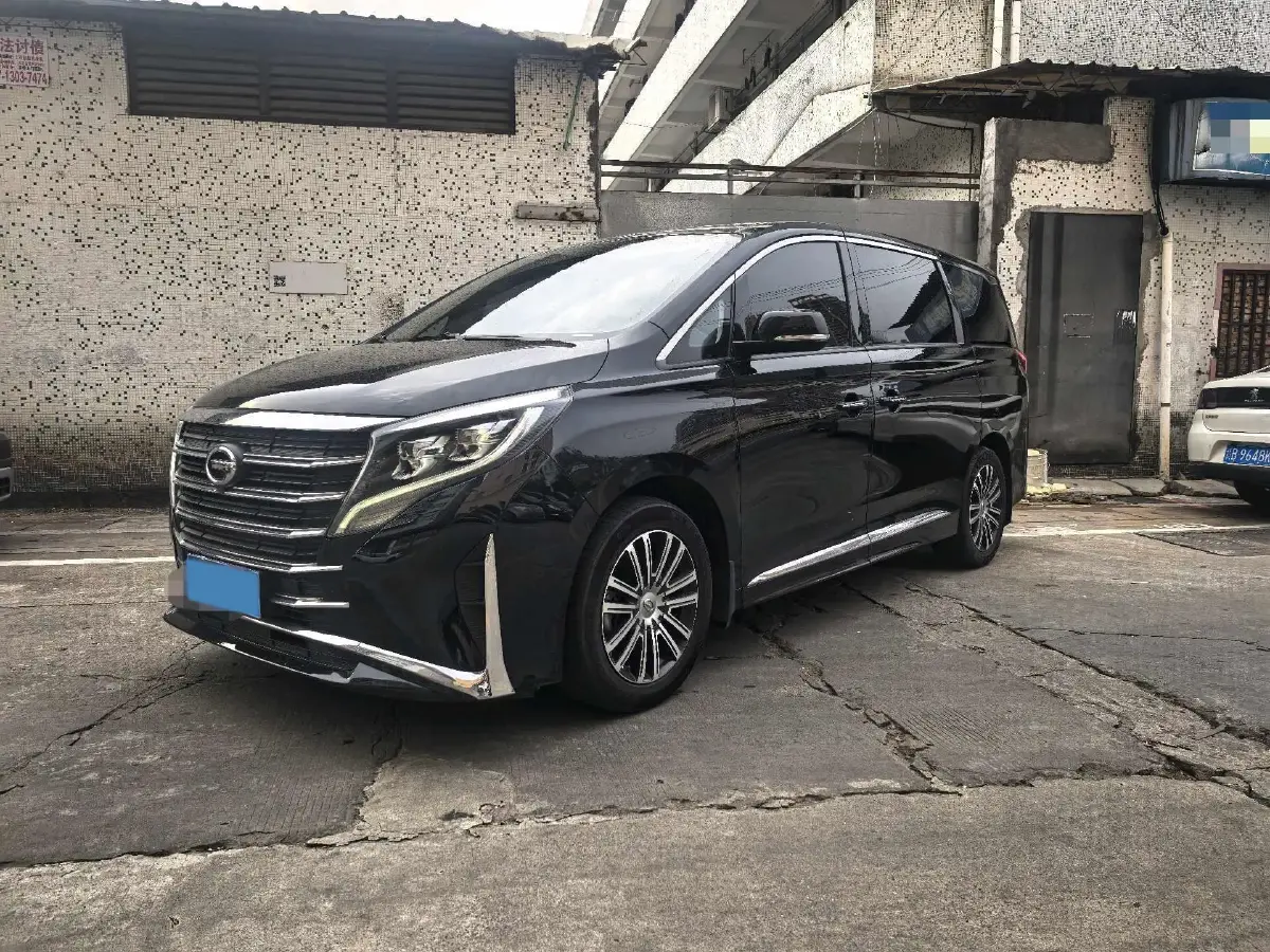 2021 GAC Trumpchi M8 2.0T 252HP L4 8AT