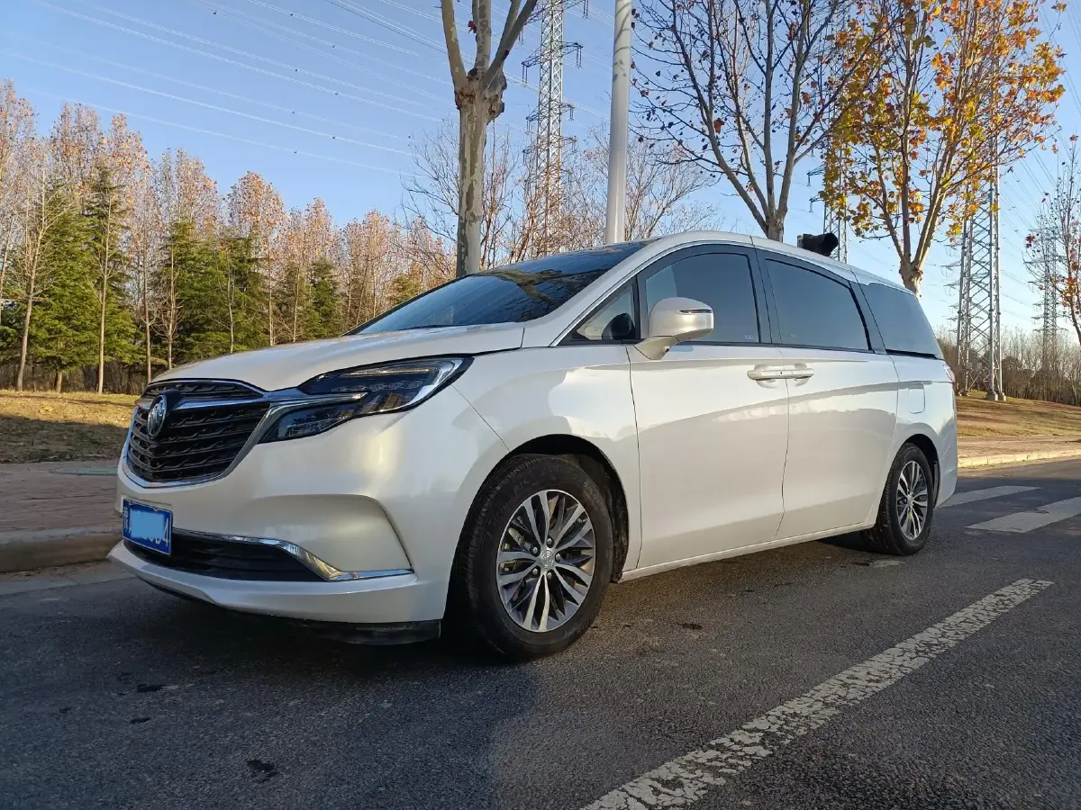 2022 Buick GL8 2.0T 237HP L4 9AT