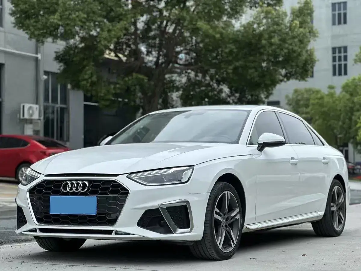 2020 Audi A4L 2.0T 190HP L4 7DCT