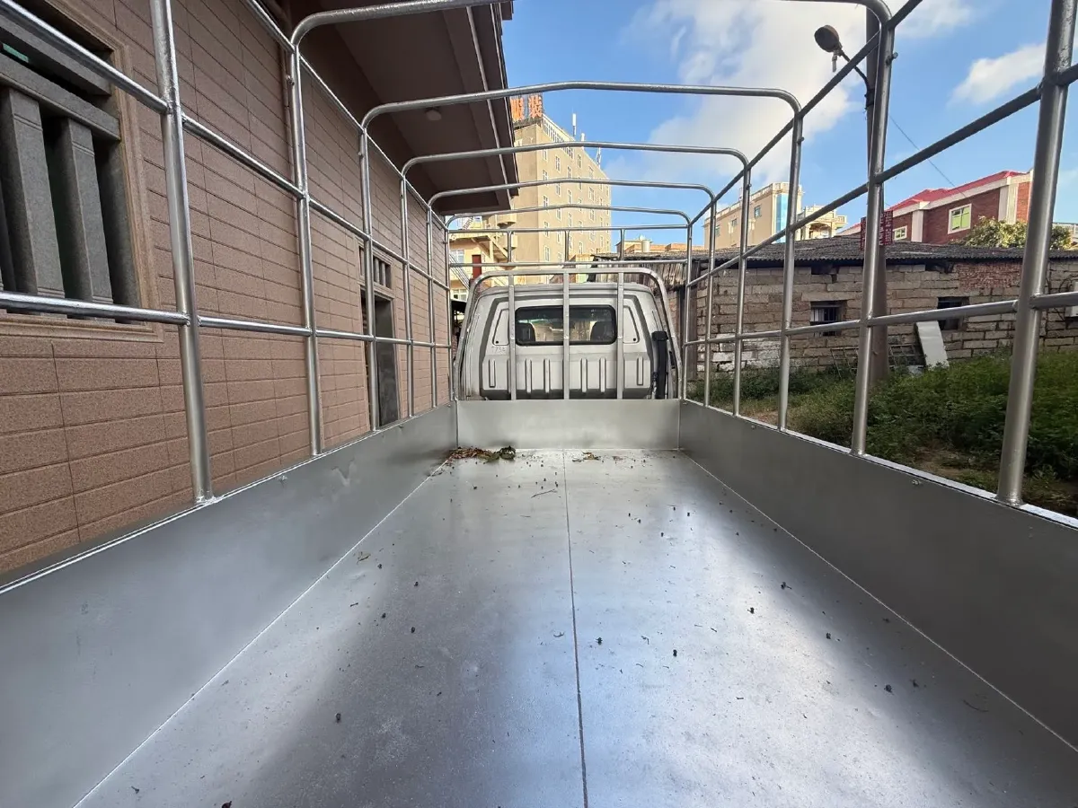 2023 DongFeng DFSK D71 1.6L 122HP L4 5MT,autocango,china used car exporter,china ev exporter,chinese used car exporter,chinese used ev exporter