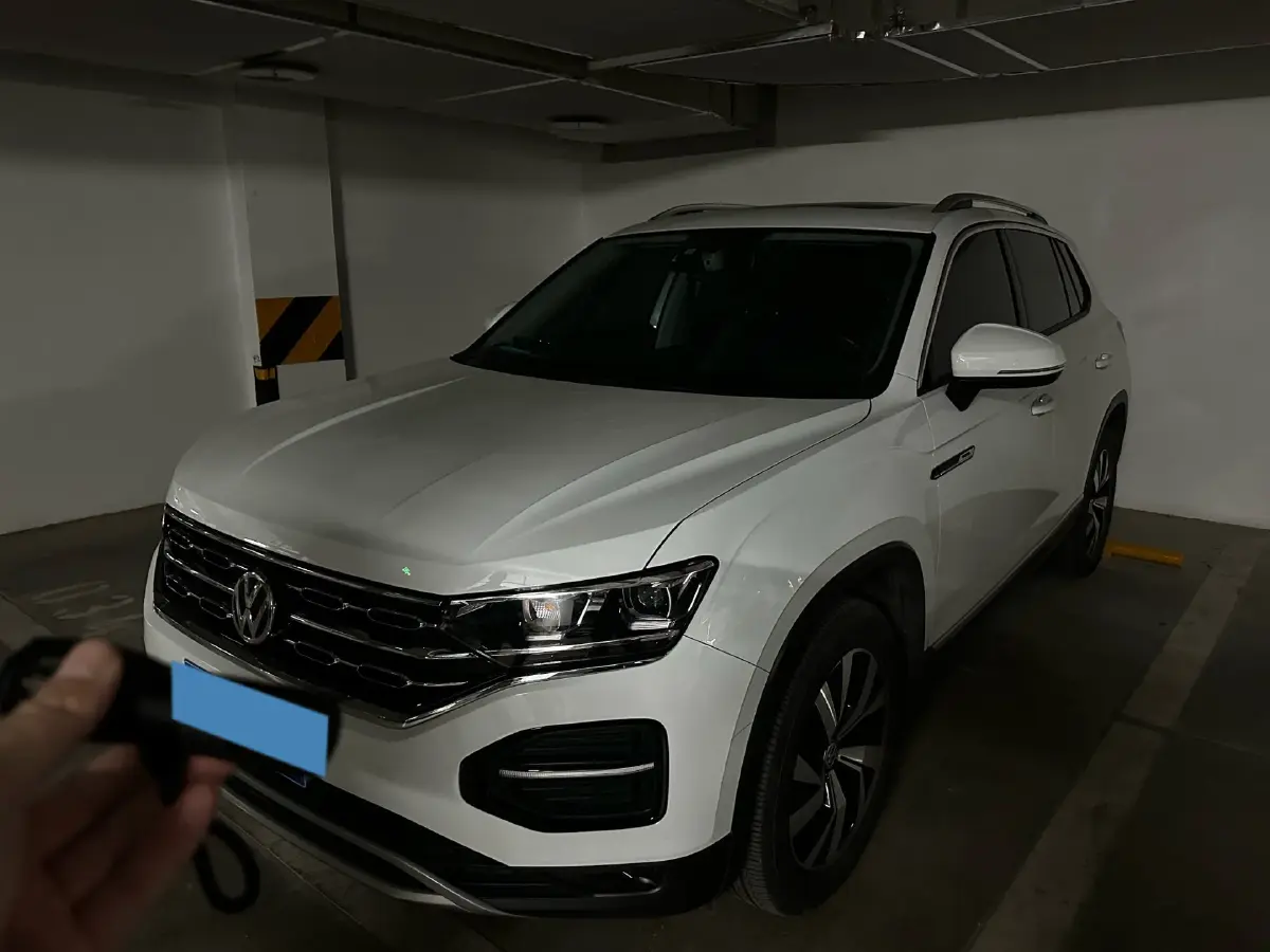 2020 Volkswagen Tayron 2.0T 186HP L4 7DCT