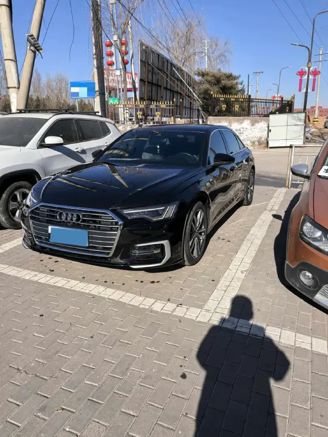 2020 Audi A6L 2.0T 190HP L4 7DCT