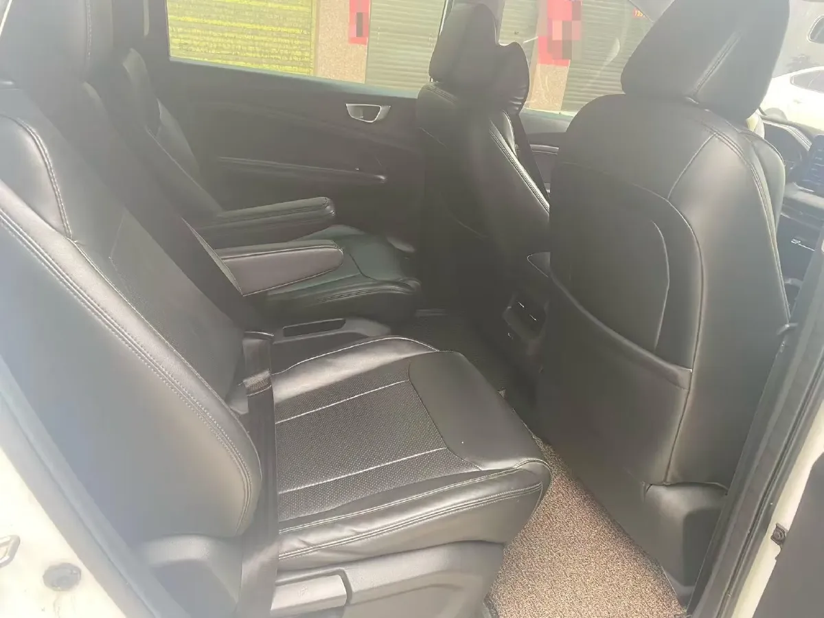 2022 WuLing JiaChen 1.5L 99HP L4 6MT,autocango,china used car exporter,china ev exporter,chinese used car exporter,chinese used ev exporter