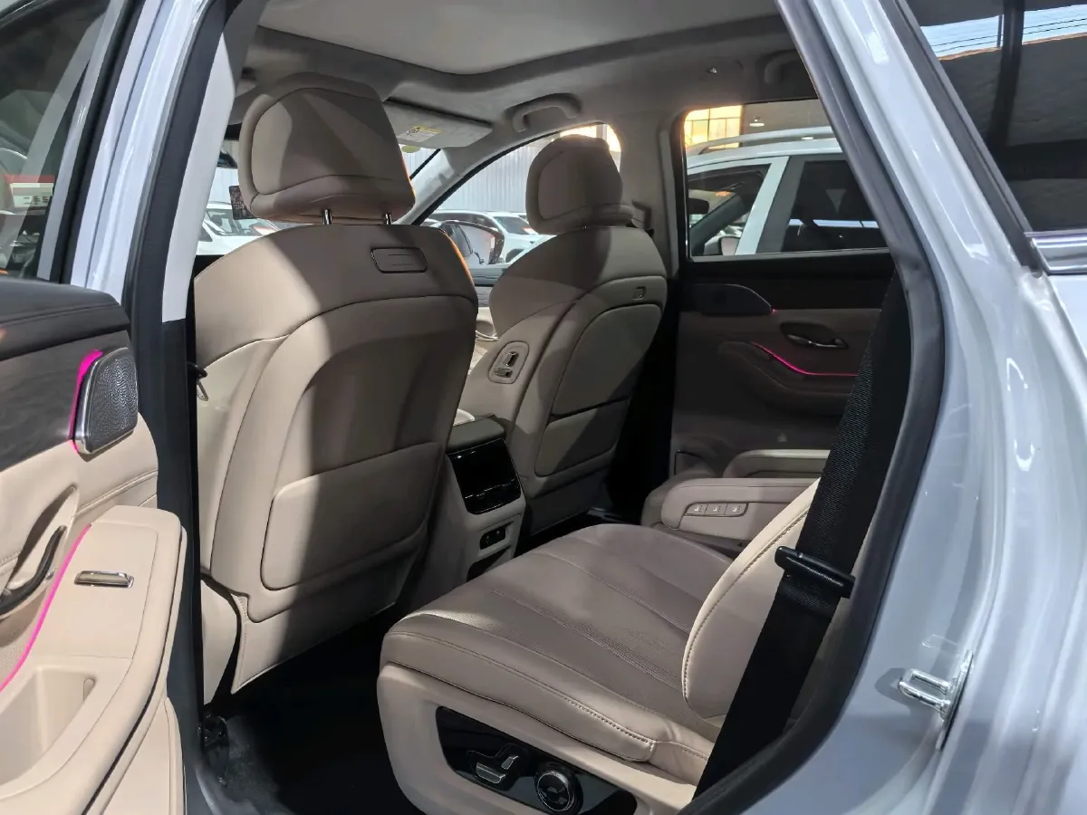 2025 Jetour ShanHai L9 1.5T 156HP L4 2DHT PHEV,autocango,china used car exporter,china ev exporter,chinese used car exporter,chinese used ev exporter