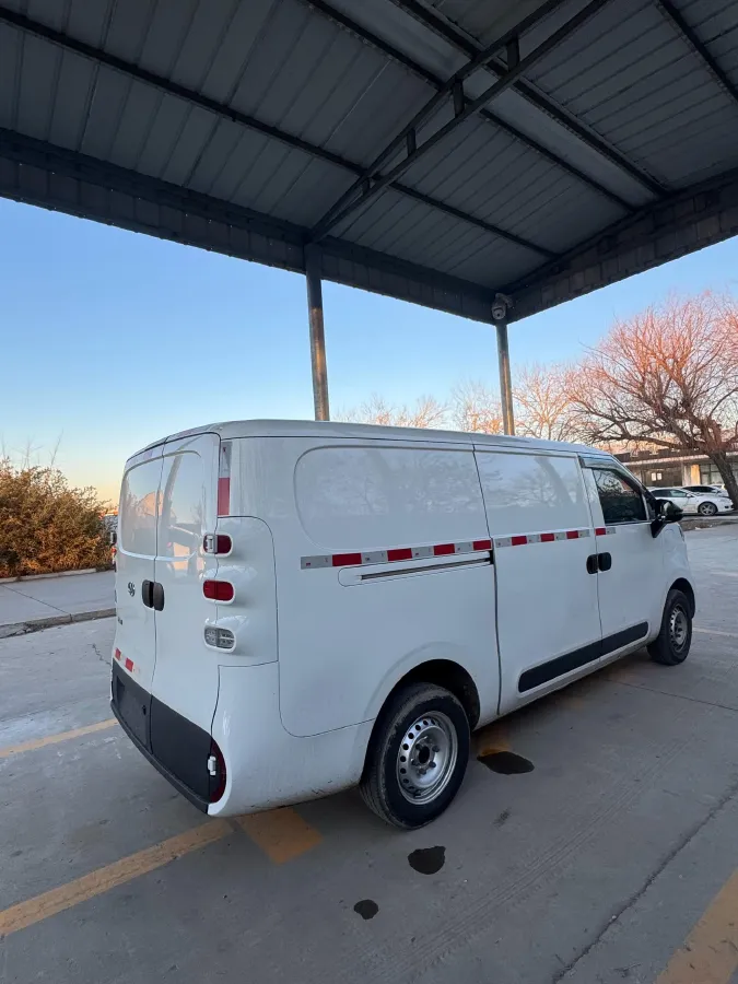 2023 MAXUS XinTu EV80 BEV 51.5KWH,autocango,china used car exporter,china ev exporter,chinese used car exporter,chinese used ev exporter