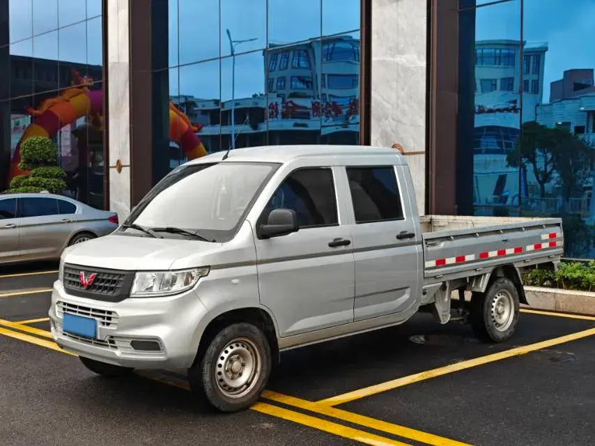 2019 WuLing HongGuang 1.5L 99HP L4 6MT