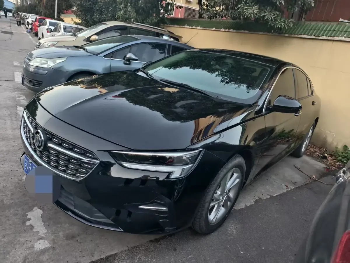 2022 Buick Regal 1.5T 169HP L4 9AT