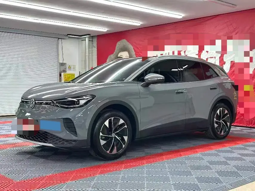 2025 Skoda Superb 2.0T 186HP L4 7DCT