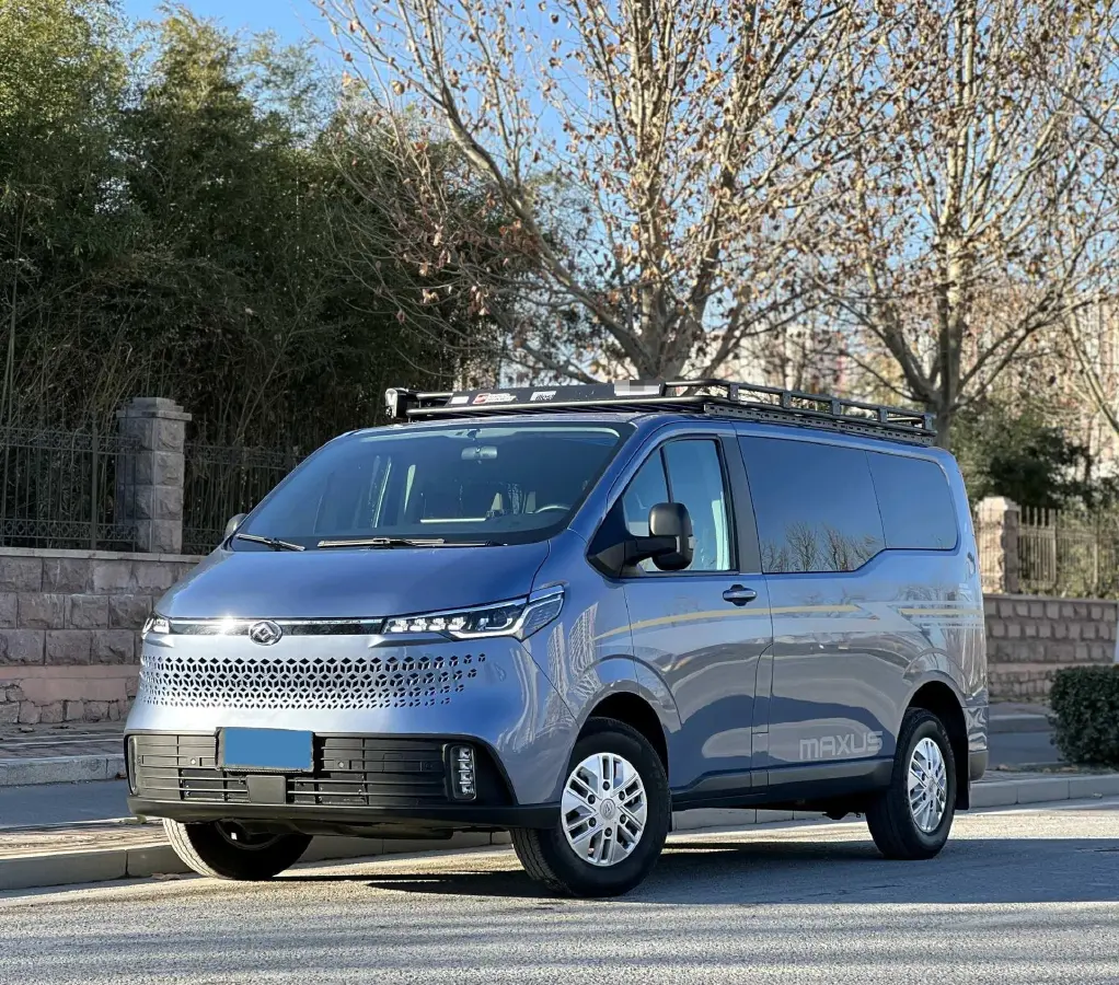 2023 MAXUS XinTu V70 2.0T 125HP L4 6MT