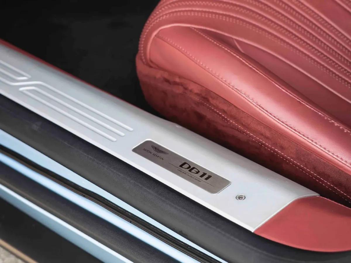 2022 Aston Martin DB11 4.0T 534HP V8 8AT,autocango,china used car exporter,china ev exporter,chinese used car exporter,chinese used ev exporter