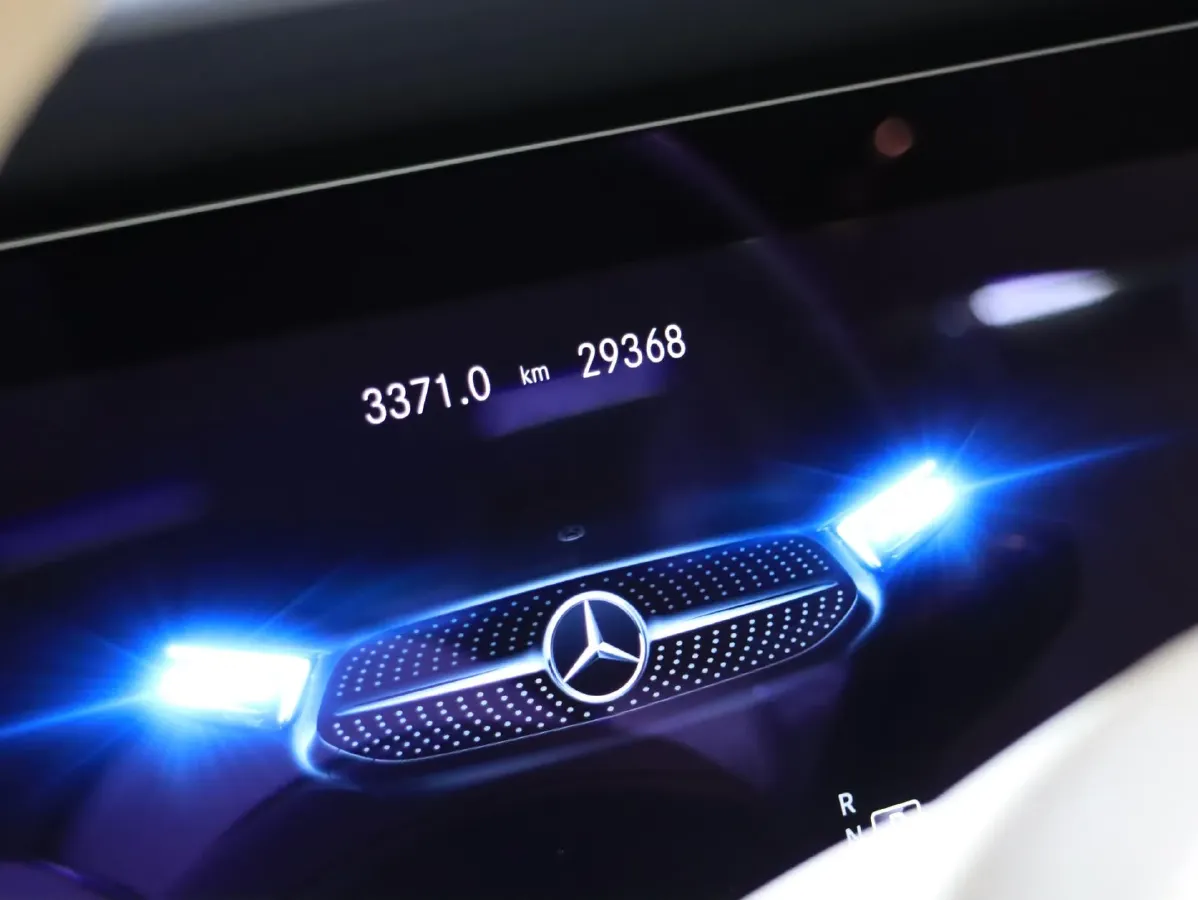 2022 Aston Martin DB11 4.0T 534HP V8 8AT,autocango,china used car exporter,china ev exporter,chinese used car exporter,chinese used ev exporter