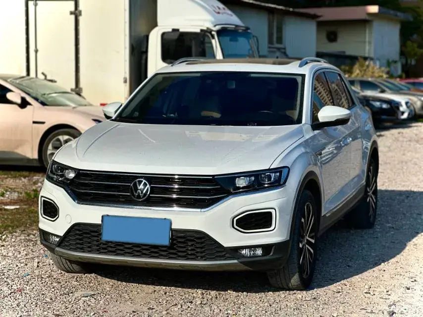 2021 Volkswagen T-Roc 1.4T 150HP L4 7DCT